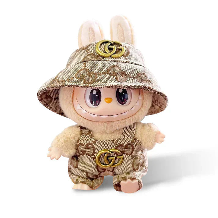 GG-Outfit (Labubu nicht inbegriffen)